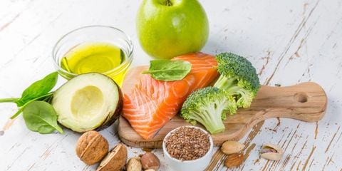 DINH DƯỠNG TỐT CÓ THỂ GÓP PHẦN CẢI THIỆN THÍNH GIÁC