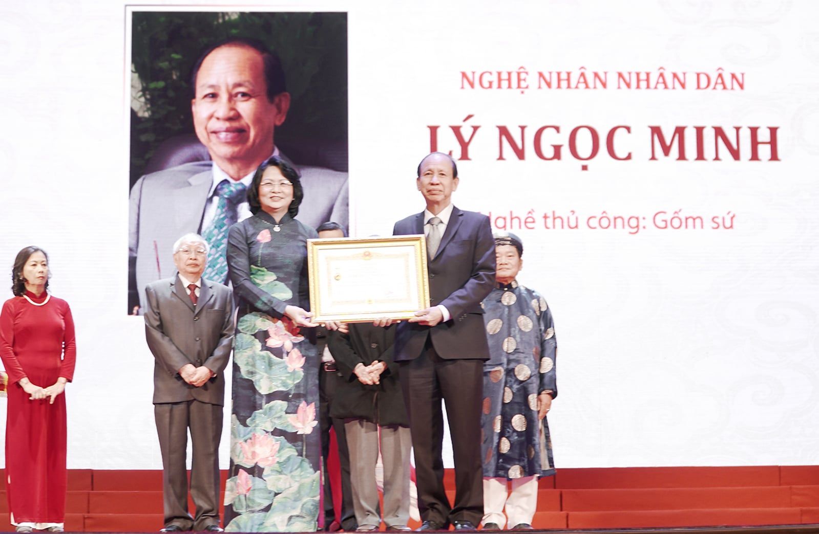 Ông Lý Ngọc Minh được trao tặng danh hiệu Nghệ nhân Nhân dân