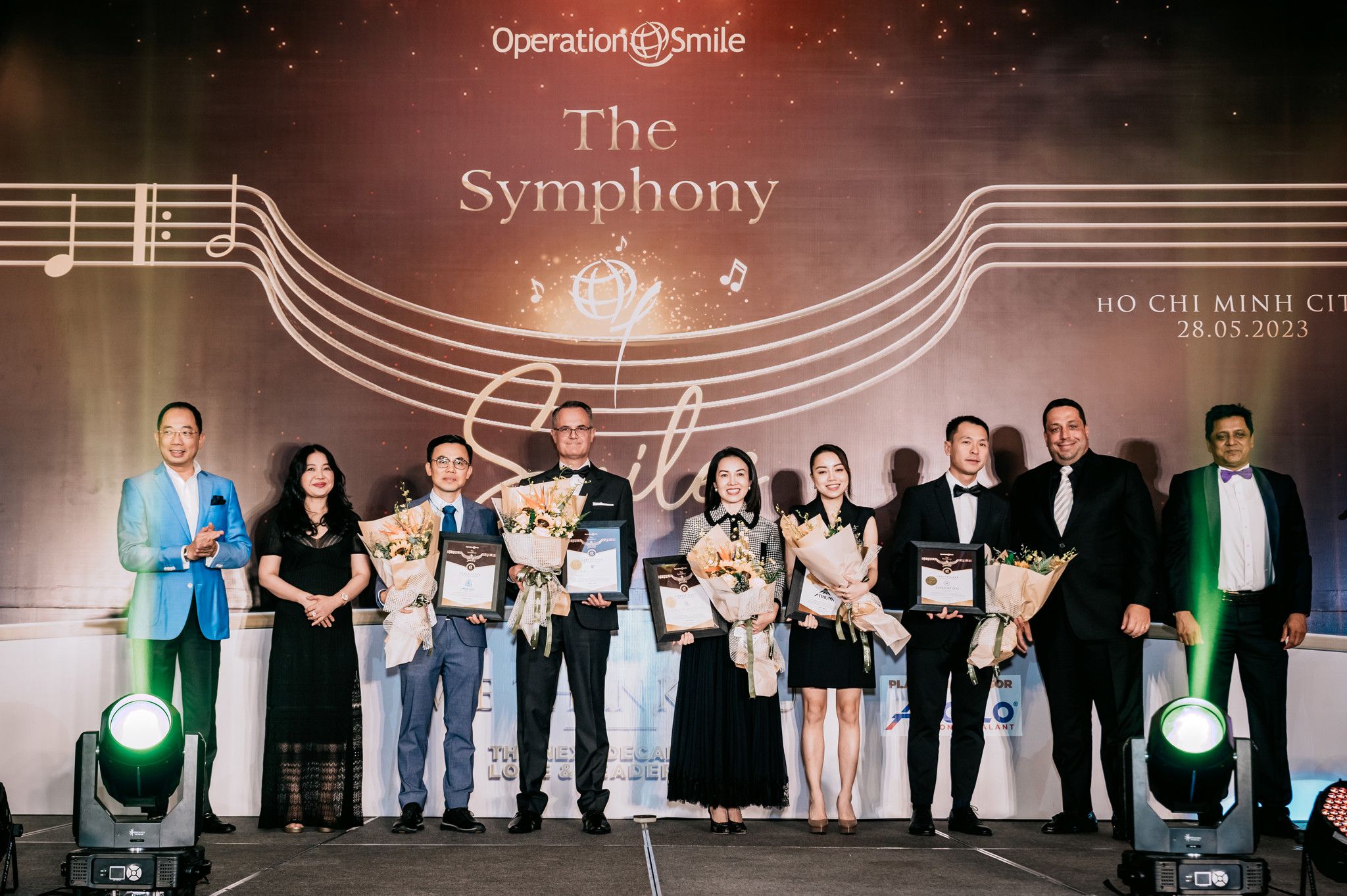 MINH LONG ĐỒNG HÀNH CÙNG OPERATION SMILE MANG LẠI NỤ CƯỜI TRỌN VẸN CHO TRẺ EM