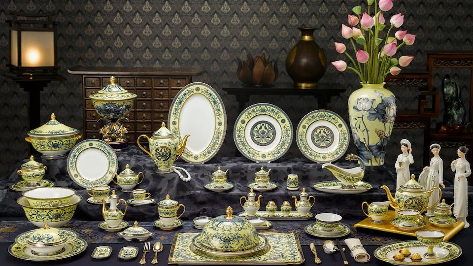 Bộ sản phẩm Hoàng Liên vinh dự phục vụ tiệc chiêu đãi cấp nhà nước tại APEC 2017|Royal Lotus dinner set for serving APEC 2017 state banquet