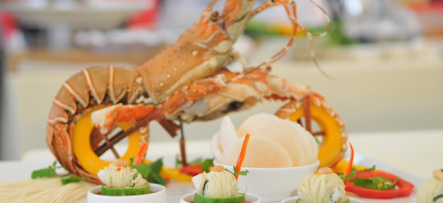 ẨM THỰC BÌNH DỊ LÊN NGÔI