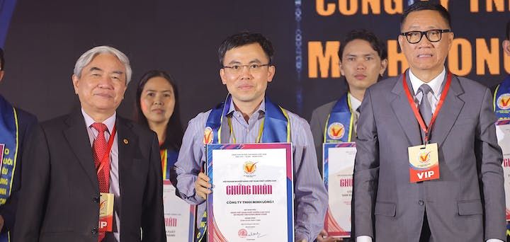 Minh Long tiếp tục được vinh danh Hàng Việt Nam chất lượng cao 2022