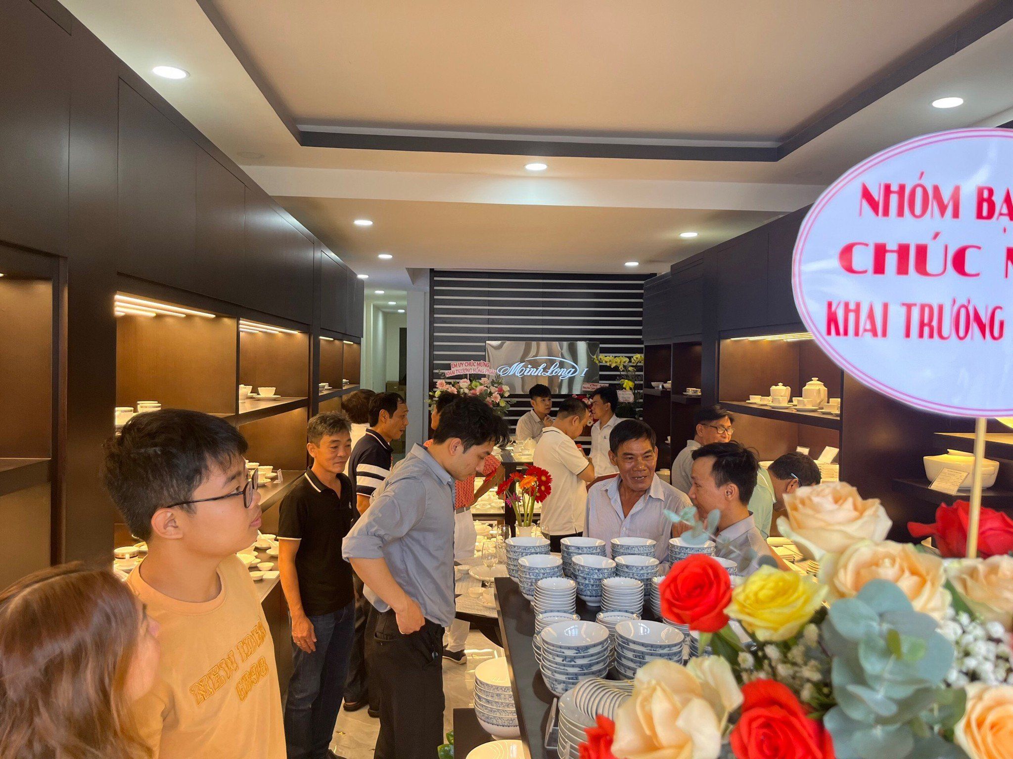 MINH LONG KHAI TRƯƠNG ĐẠI LÝ NHA TRANG