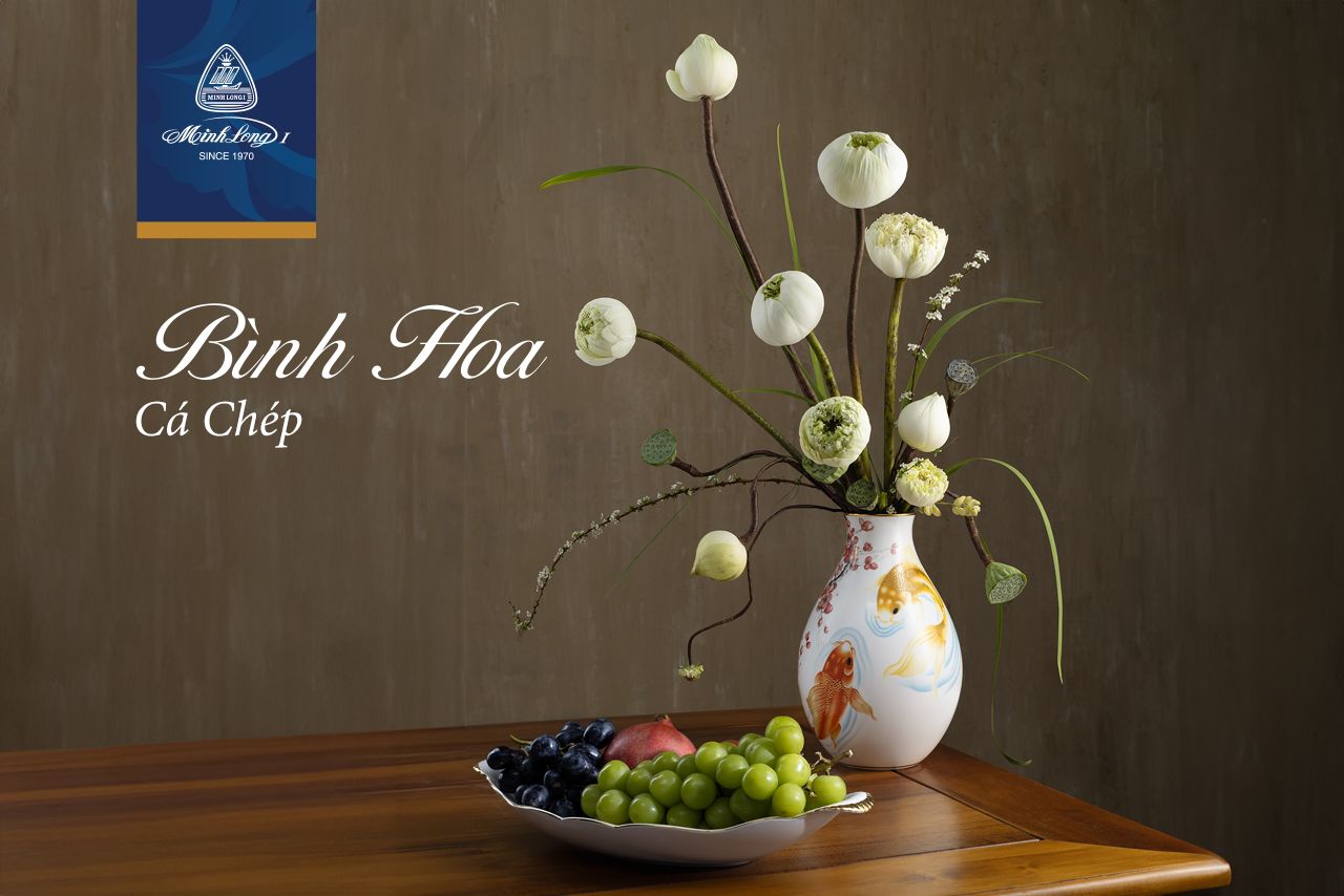 BÌNH HOA CÁ CHÉP TÔ ĐIỂM KHÔNG GIAN SỐNG