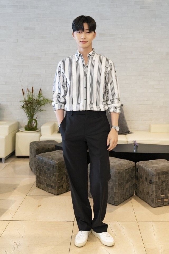 Phong cách thời trang thu hút của Park Seo Joon | outfit 11