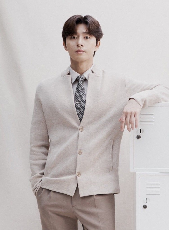 Phong cách thời trang thu hút của Park Seo Joon | outfit 4