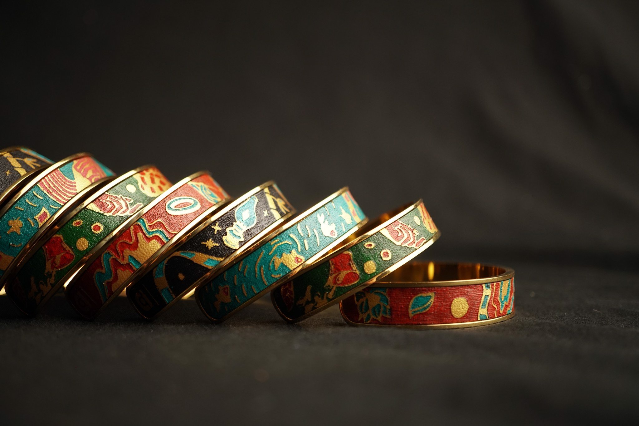 Vòng – Đỏ Art