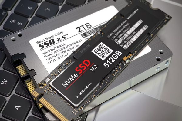 SSD NVMe vs SATA – lựa chọn lưu trữ cho dựng phim