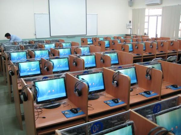 Vi tính Hoàng Long thu mua máy tính cũ quận Bình Tân giá cao
