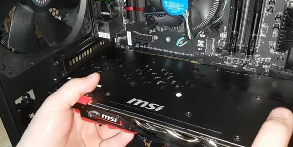 Cách kiểm tra thông số kỹ thuật của mainboard