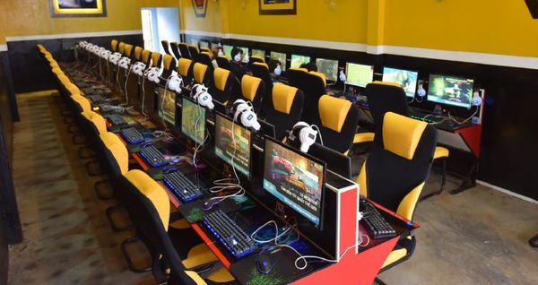 Kinh nghiệm mua ghế phòng net thanh lý