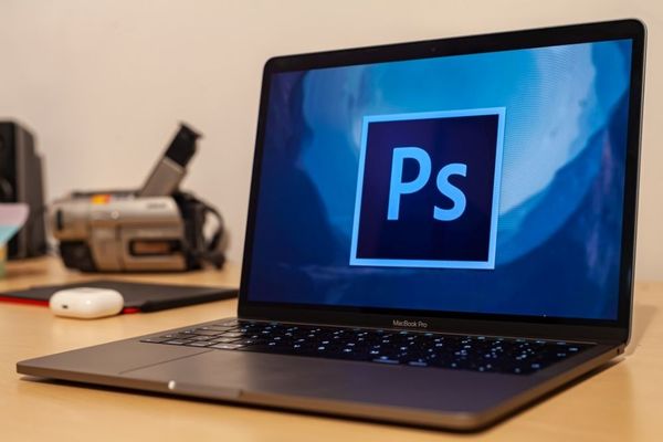 Laptop máy trạm là gì?