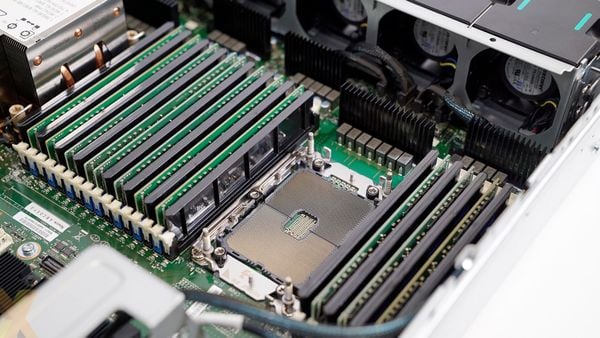 CPU Xeon - Hiệu năng đỉnh, phù hợp để lắp các máy chủ, máy trạm