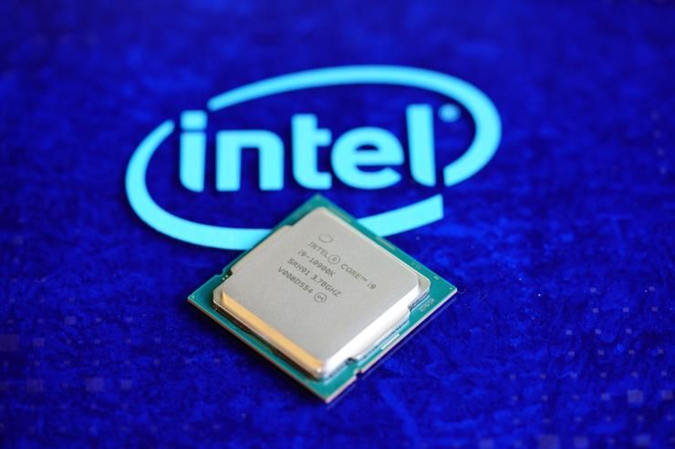 So sánh chip Xeon e3 vs i5 và core i7