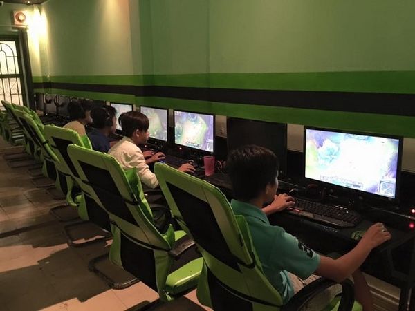 Mở phòng net gần trường mầm non, trong trường đại học đều được