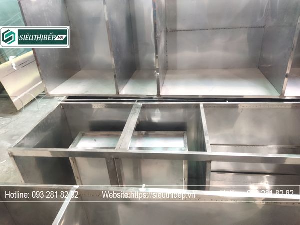 khung thùng inox 304 chưa sơn tĩnh điện