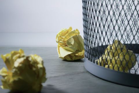 BÍ KÍP KHỬ MÙI GIÀY MÙA NẮNG NÓNG.