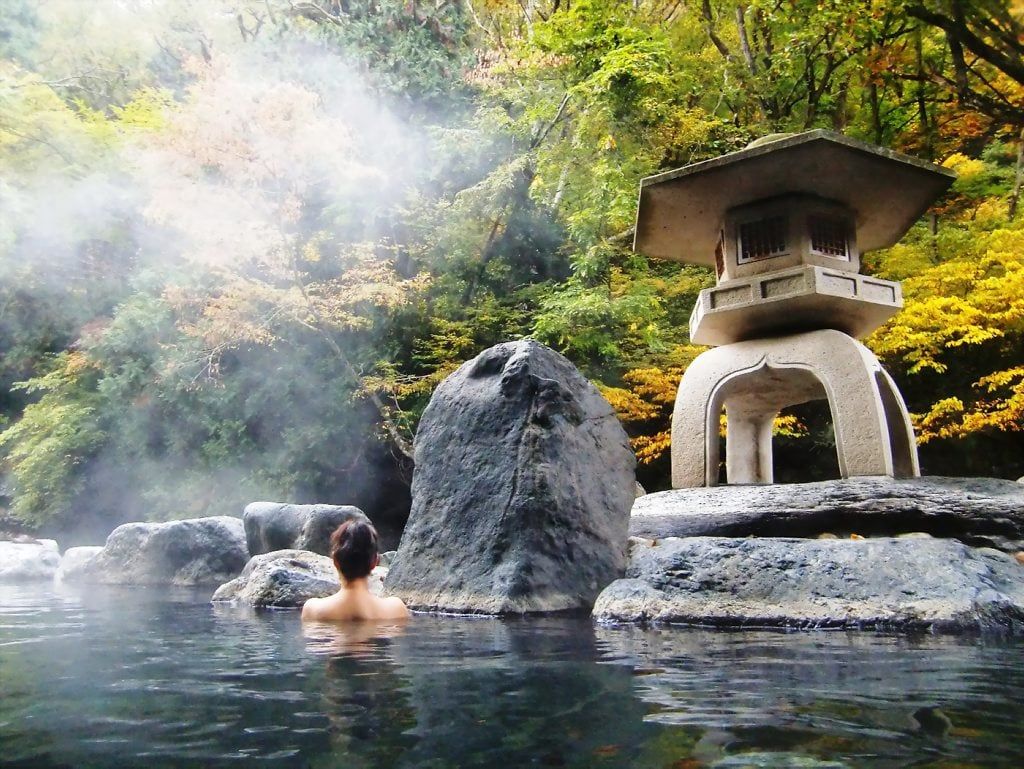 Những điều nên biết khi tắm onsen ở Nhật Bản