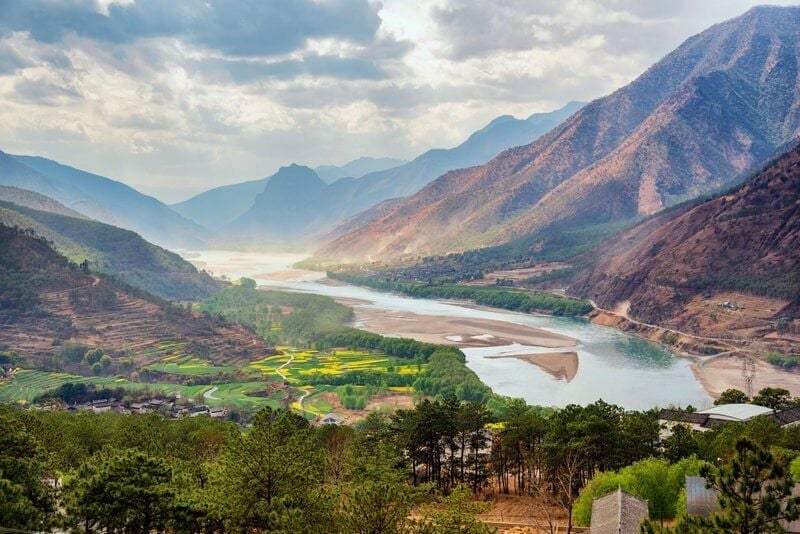 Sông Dương Tử, nơi văn hóa Trung Hoa soi mình rực rỡ
