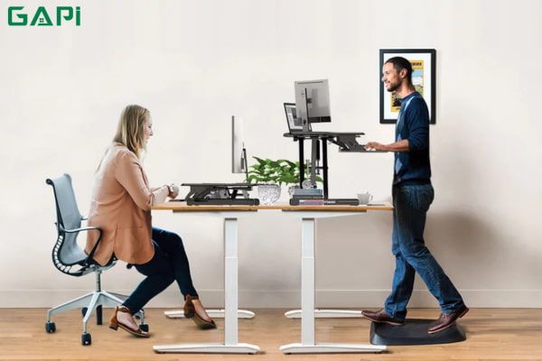 bàn làm việc tại nhà cho freelance