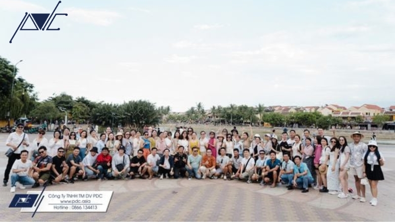 team building online và offline