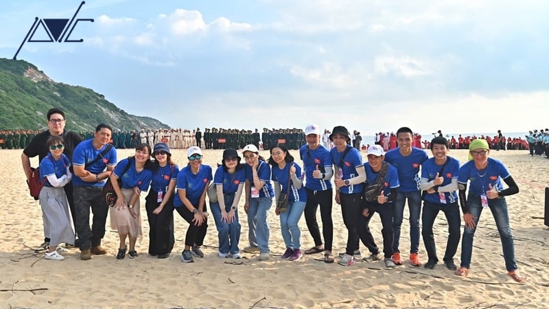 chi phí tổ chức team building trọn gói