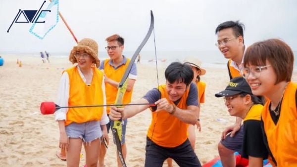 team building tropical trekking