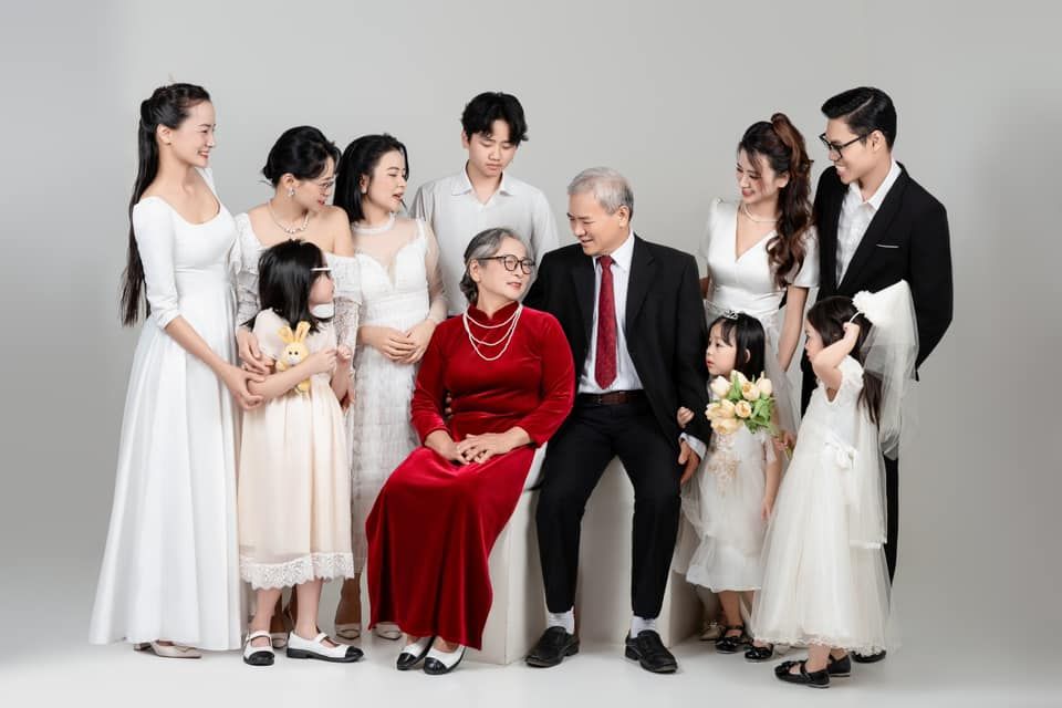 MẸ KHÔNG GIỎI, NHƯNG MẸ BIẾT GÌ MẸ SẼ DẠY CON
