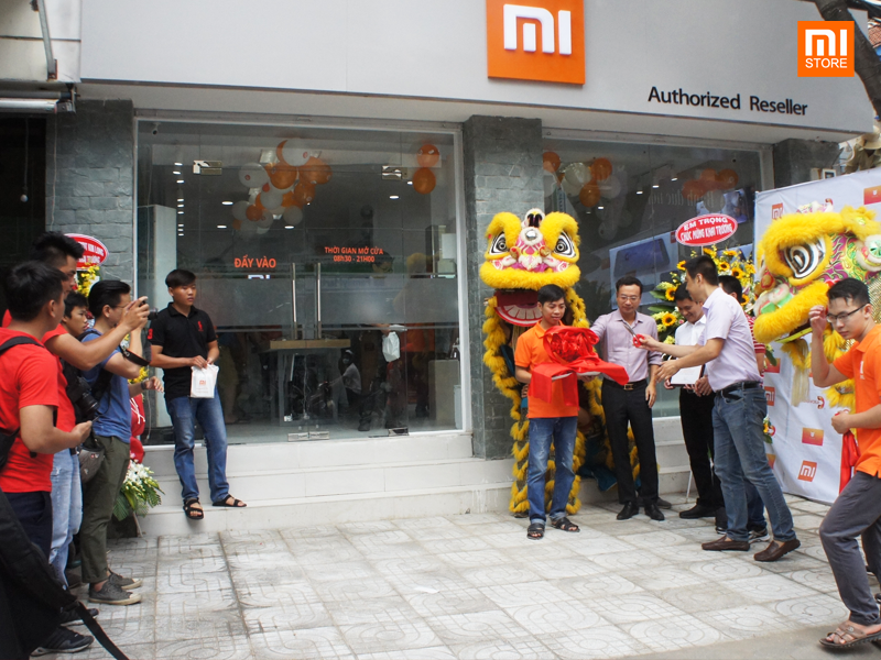 Kết quả Luckyroll nhân dịp khai trương Showroom Mistore kèm thư mời