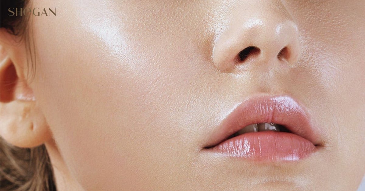 Kiểm soát dầu nhờn và độ ẩm trên da
