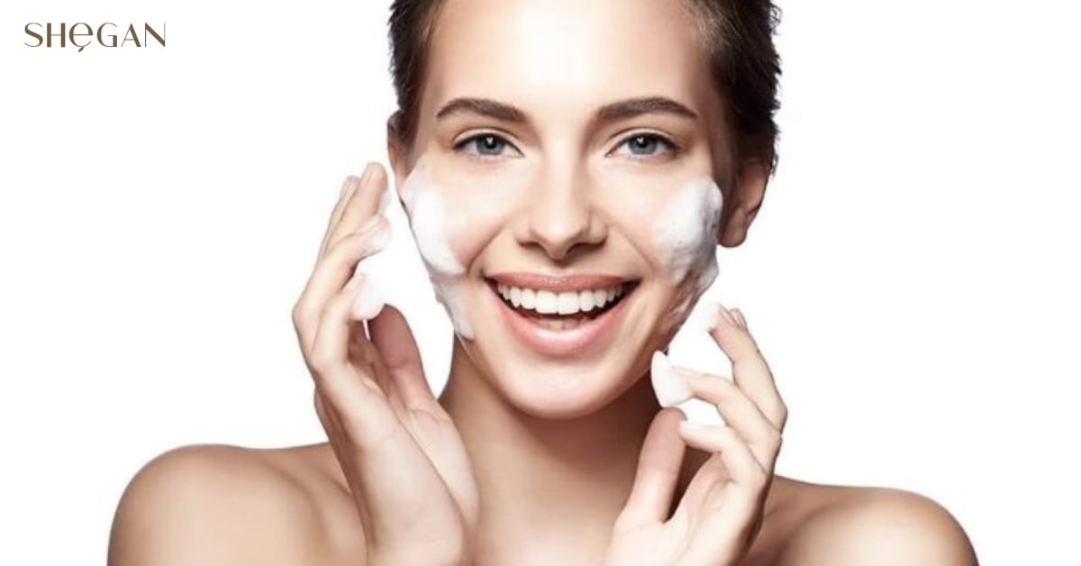 Cách phòng tránh dị ứng sữa rửa mặt