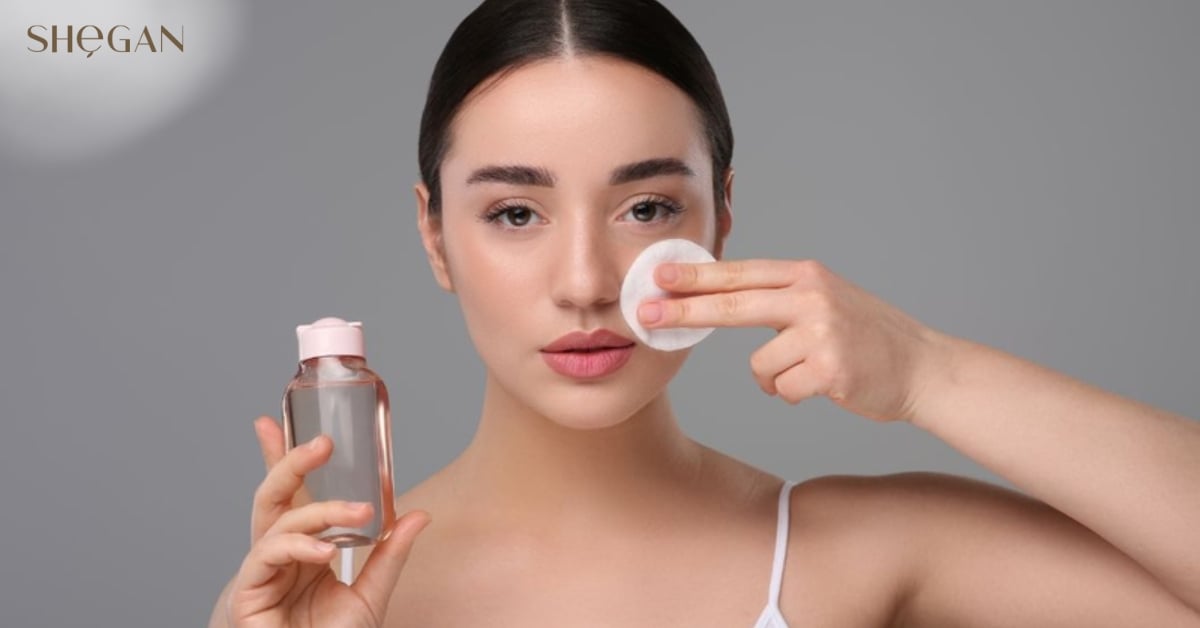 Tại sao da nhạy cảm cần tẩy trang