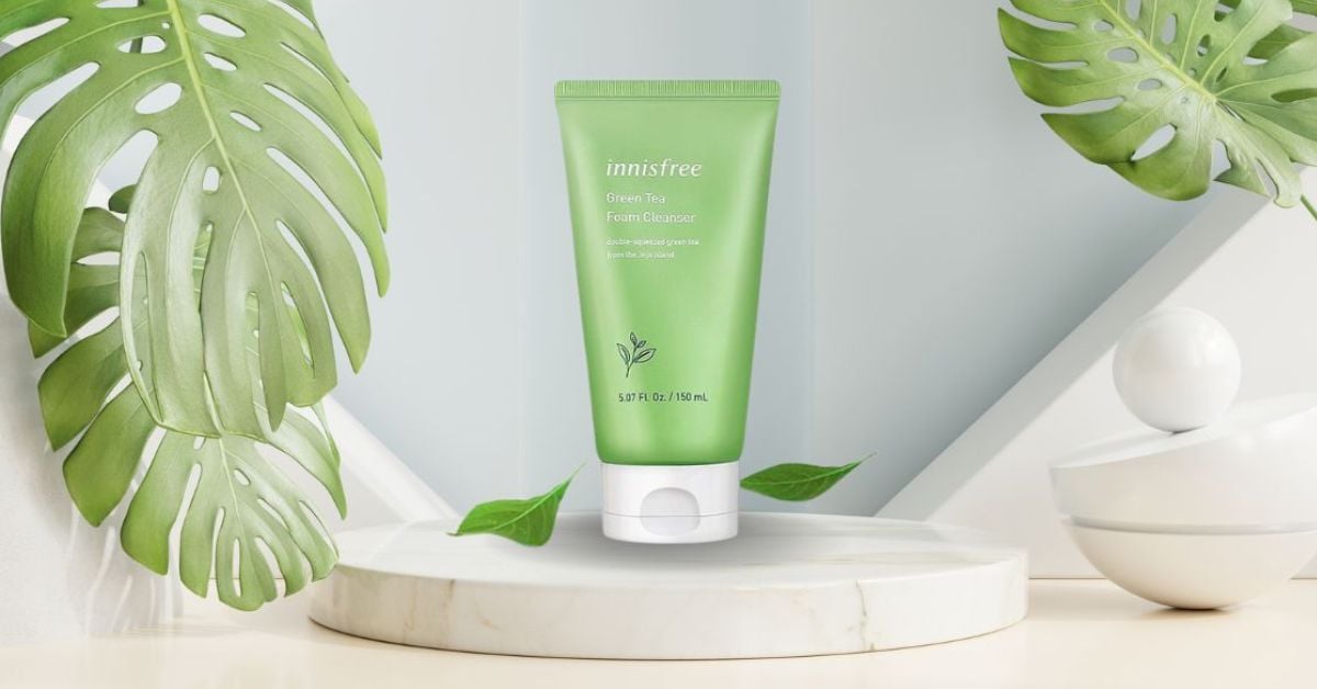 Sữa rửa mặt chiết xuất trà xanh Innisfree Green Tea Cleansing Foam