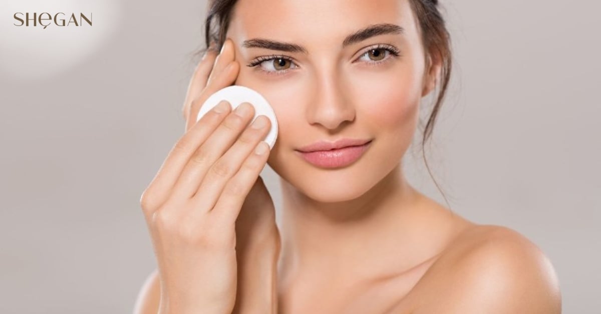 Công dụng của nước tẩy trang và sữa rửa mặt