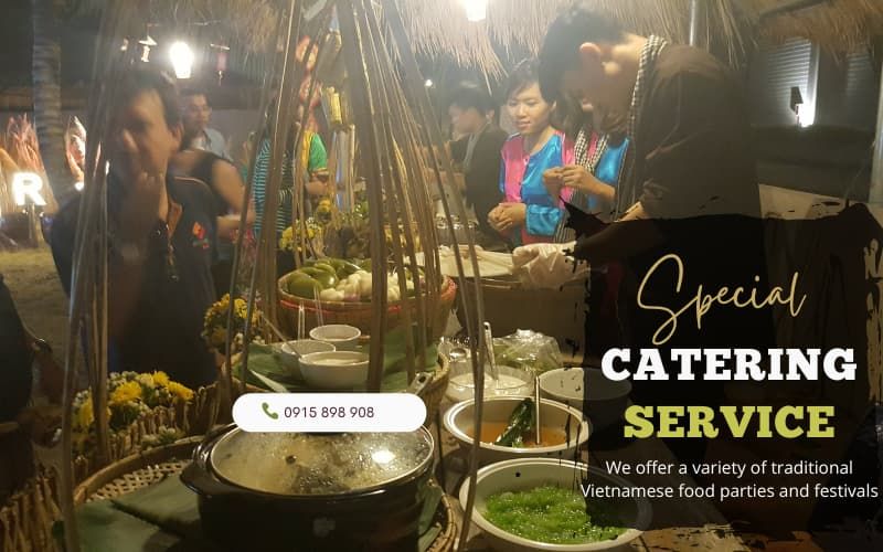 Tiệc lễ hội ẩm thực Việt Nam với các gian hàng của Don Catering