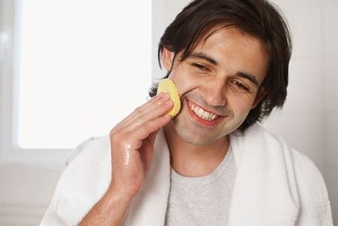 Đàn ông làm đẹp