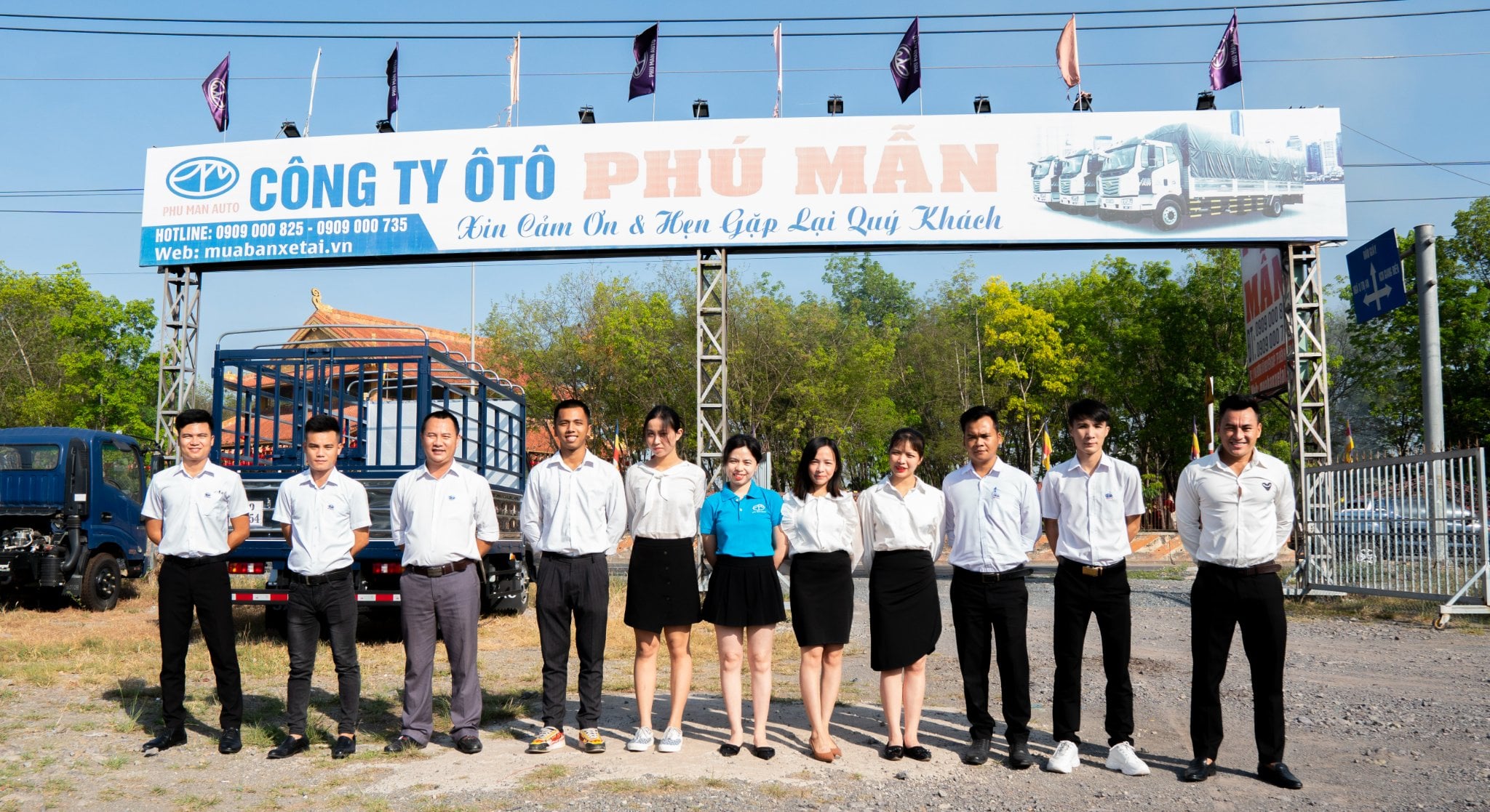 CÔNG TY Ô TÔ PHÚ MẪN