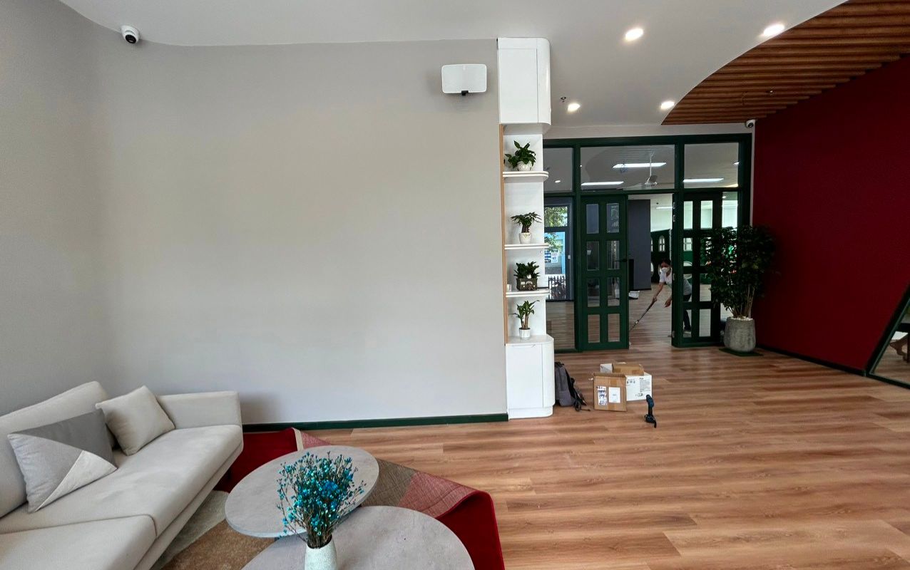 Dễ dàng điều khiển mọi thiết bị qua smartphone hoặc tablet