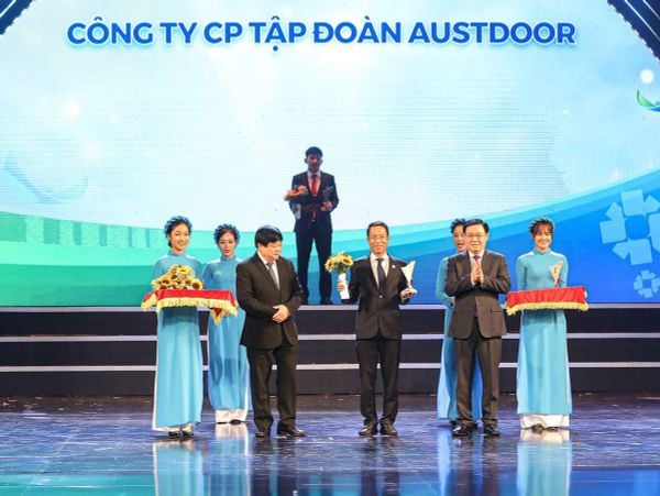 Tập Đoàn Austdoor sở hữu hai sản phẩm đạt thương hiệu quốc gia