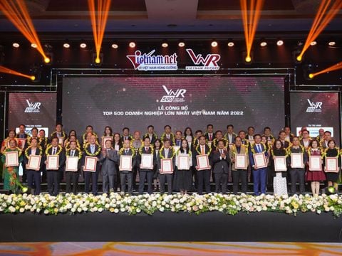 Tập đoàn Austdoor 3 năm liên tiếp thuộc Top 500 DN lớn nhất Việt Nam