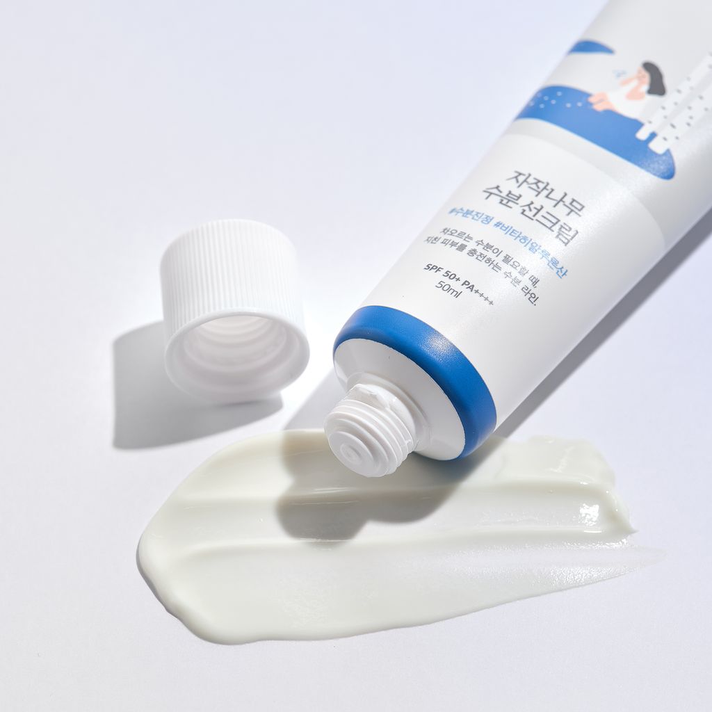 3 korejských skincare tajemství, která Češky (zatím) neznají – a vaše pleť je bude milovat! 26 Round Lab Birch Juice Moisturizing Sun Cream