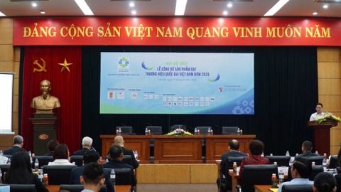 Đại diện Nutricare tham dự họp báo sản phẩm đạt Thương hiệu quốc gia 2020
