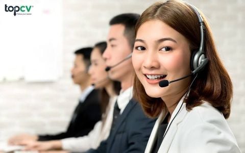 Nhân viên chăm sóc khách hàng