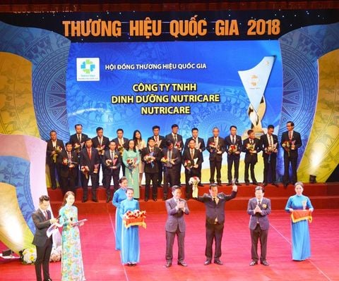Nutricare lần thứ 2 liên tiếp được vinh danh Thương hiệu Quốc gia
