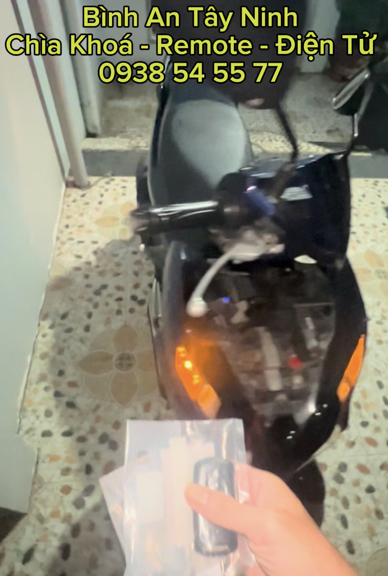 Làm chìa khoá xe Air Blade – Làm khoá xe Smart Key uy tín tại Gò Dầu, Tây Ninh | Khoá Bình An