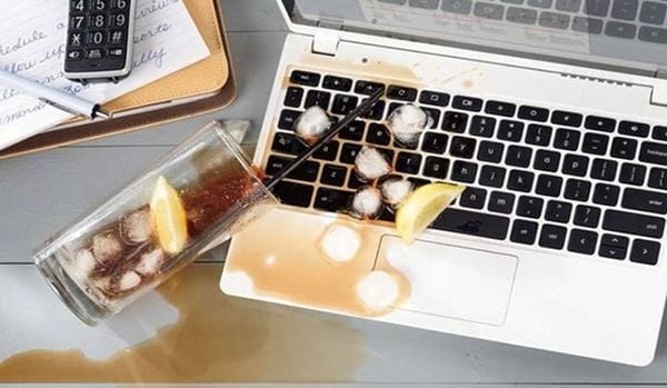 ve-sinh-laptop-laptopone