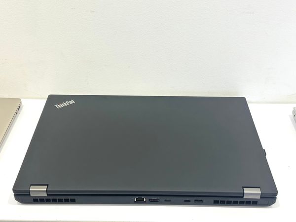 Lenovo Thinkpad P52