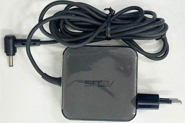 sac-laptop-asus