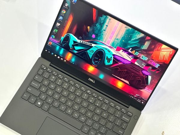 Dell XPS 7390