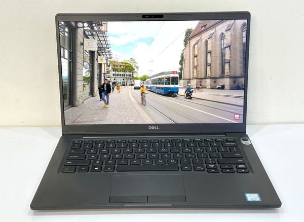 Dell latitude 7400